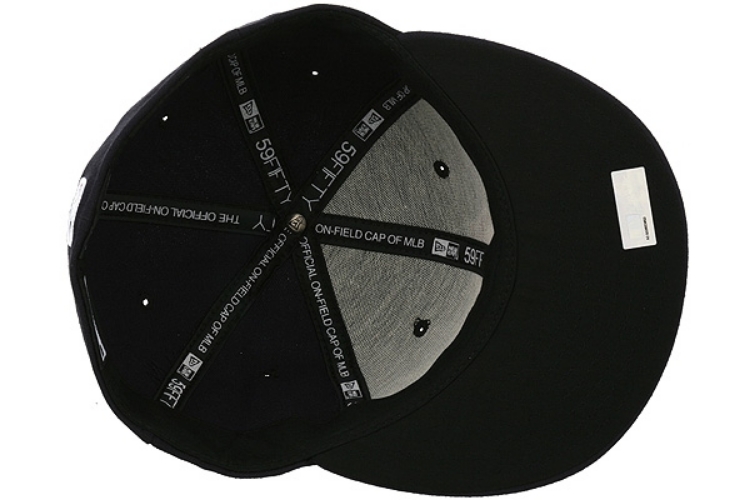 St. Louis Cardinals New Era Authentic Collection On Field Road 59FIFTY Performance Fitted Hat - Navy detail view