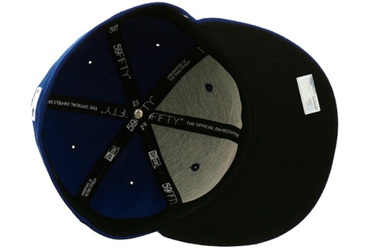 Toronto Blue Jays New Era Home Authentic Collection On Field Home 59FIFTY Performance Fitted Hat detail view