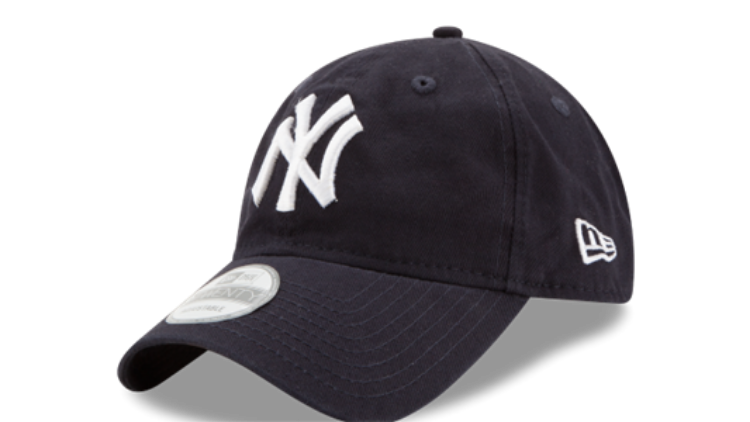 Men's New York Yankees New Era Core Classic 9TWENTY Adjustable Hat front view