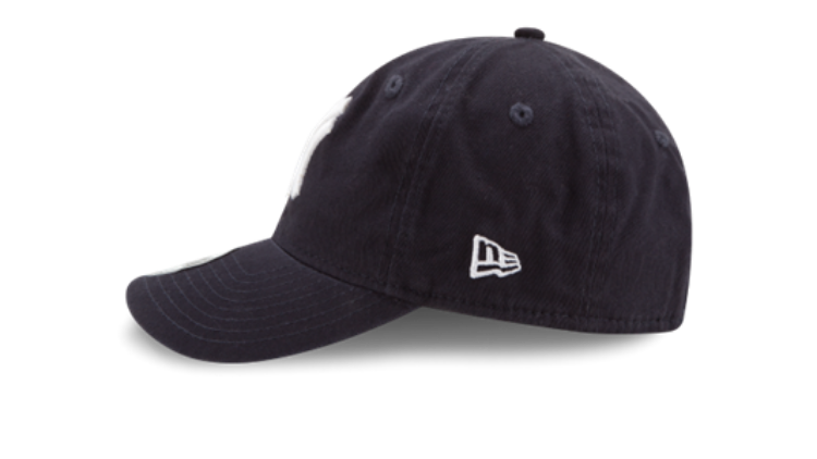 Men's New York Yankees New Era Core Classic 9TWENTY Adjustable Hat back view