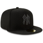 Picture of New York Yankees New Era Clubhouse Collection 59FIFTY Fitted Hat - Black