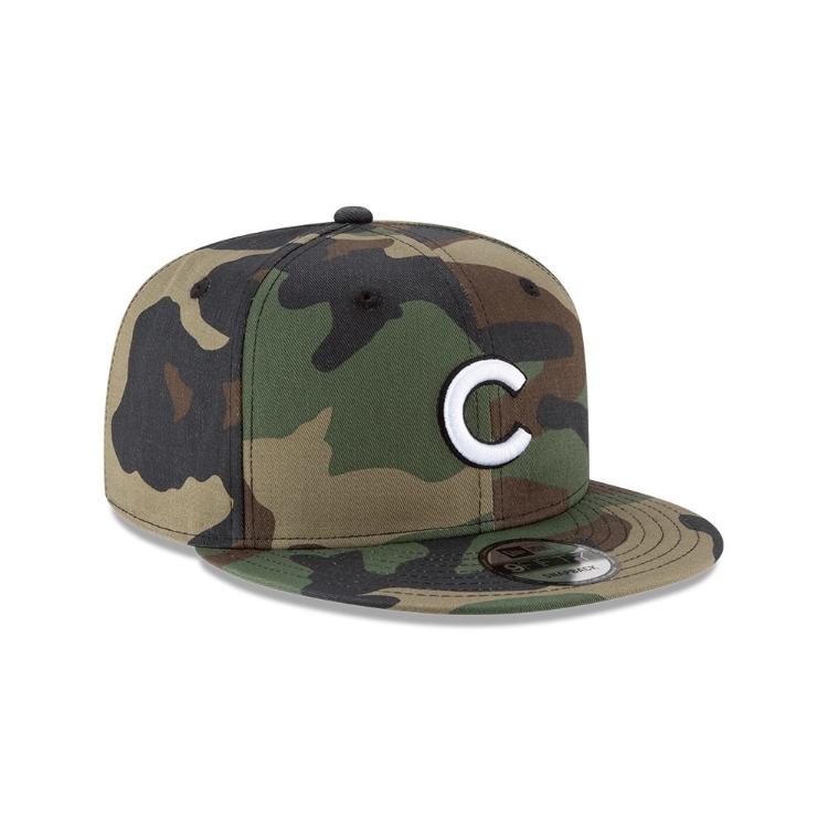 Men's Chicago Cubs New Era Camo Basic 9FIFTY Snapback Hat side view