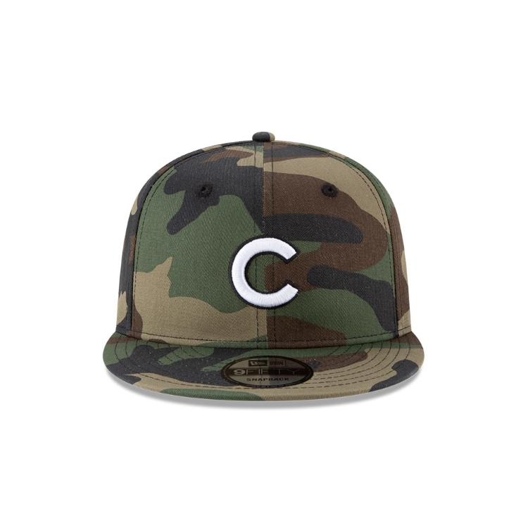 Men's Chicago Cubs New Era Camo Basic 9FIFTY Snapback Hat back view