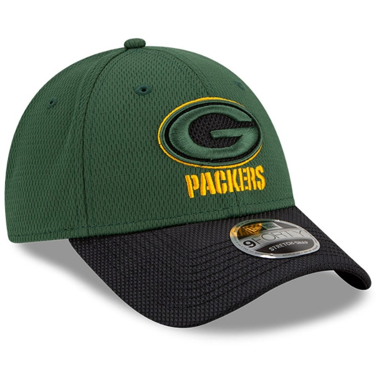 Men's Green Bay Packers New Era Green/Black 2021 NFL Sideline Road 9FORTY Adjustable Hat back view