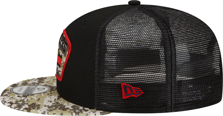 Men's Tampa Bay Buccaneers New Era Black/Camo 2021 Salute To Service 9Fifty Snapback detail view