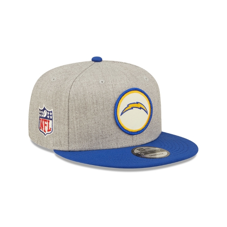 Men's San Diego Chargers New Era Gray/Royal 2022 Sideline 9FIFTY Historic Snapback Hat side view