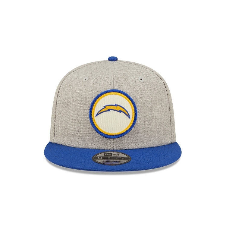 Men's San Diego Chargers New Era Gray/Royal 2022 Sideline 9FIFTY Historic Snapback Hat back view