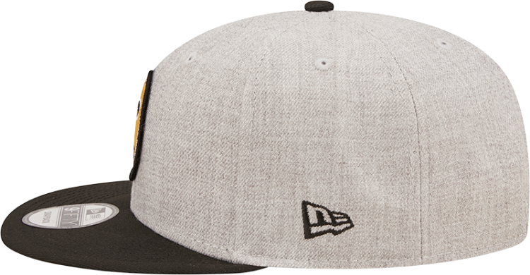 Men's New Orleans Saints New Era Gray/Black 2022 Sideline 9FIFTY Historic Snapback Hat detail view