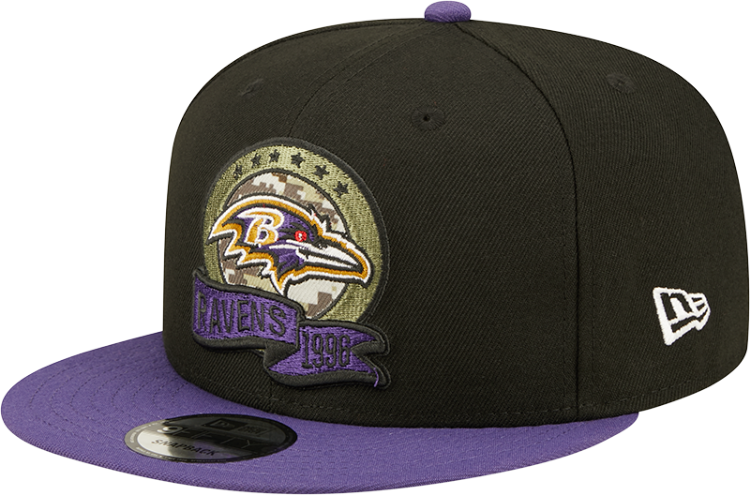 Men's Baltimore Ravens New Era Black/Purple 2022 Salute To Service 9FIFTY Snapback Hat front view