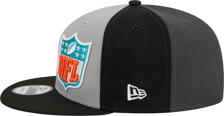 Men's Miami Dolphins New Era Black/Gray 2023 Sideline 9FIFTY Snapback Hat detail view