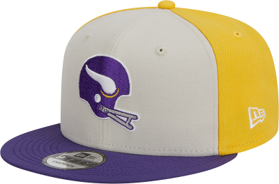 Men's Minnesota Vikings New Era Cream/Purple 2023 Sideline Historic 9FIFTY Snapback Hat front view