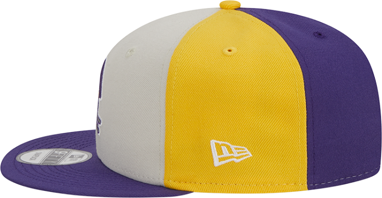 Men's Minnesota Vikings New Era Cream/Purple 2023 Sideline Historic 9FIFTY Snapback Hat detail view
