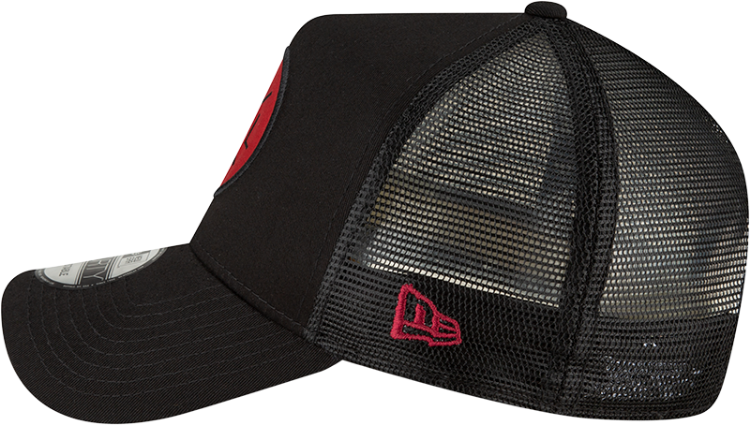 Men's New Era Black/Red Atlanta United FC ATL Patch 9FORTY Trucker Snapback Hat detail view