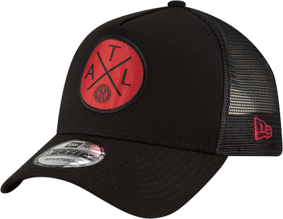 Men's New Era Black/Red Atlanta United FC ATL Patch 9FORTY Trucker Snapback Hat front view