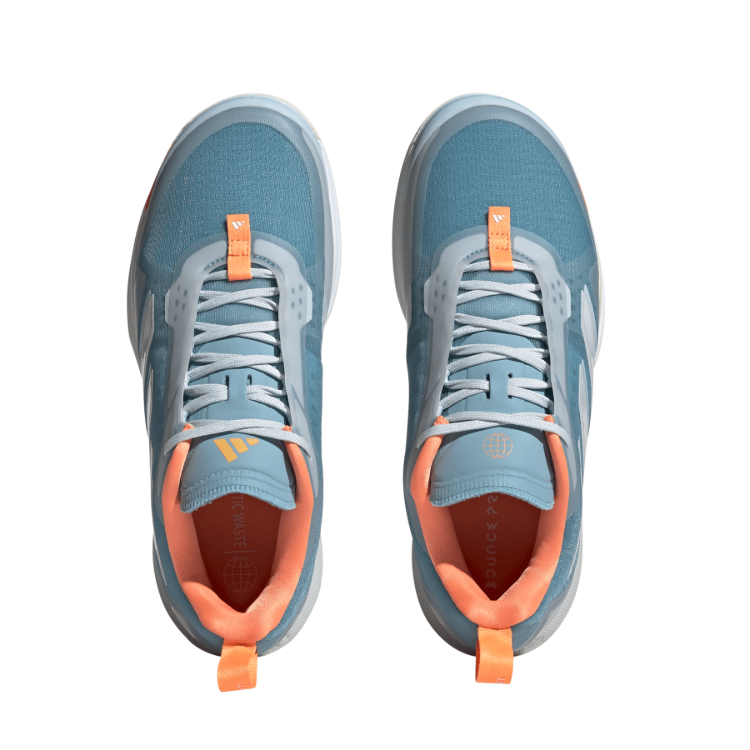 HQ8403 Adidas Women AVACOURT shoes side view