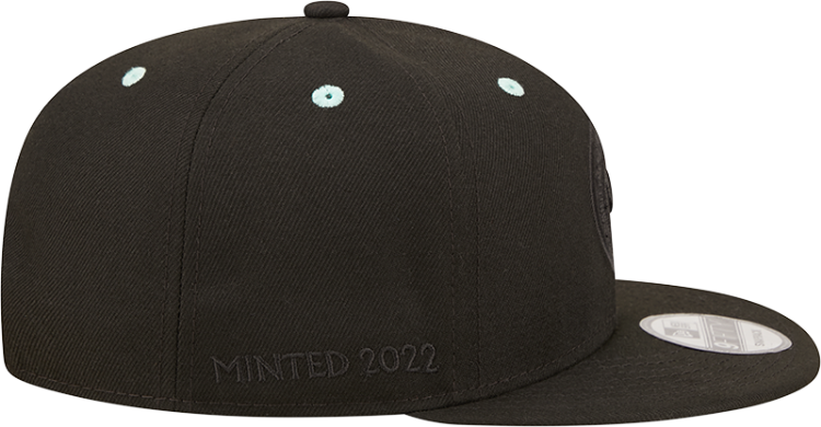 Men's Charlotte FC New Era Black Logo Classic 9FIFTY Snapback Hat image 5