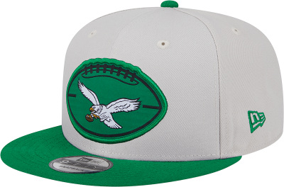Men's Philadelphia Eagles New Era Stone/Kelly Green 2024 Sideline Historic 9FIFTY Snapback Hat front view