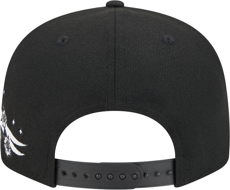 Men's Chicago Bulls New Era Black Injection City Art 9FIFTY Snapback Hat